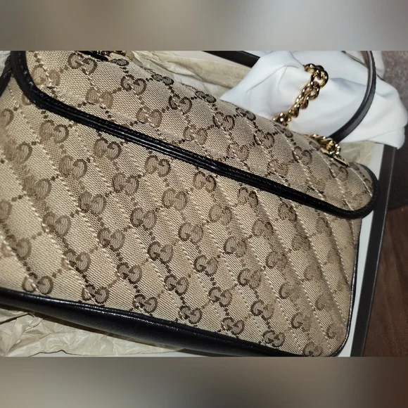 Authentic Gucci GG Marmont Matelasse Small Bag 443497 - Picture 11 of 14